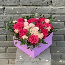 Цветочная композиция из Розы в коробке в Молодежном Иркутская область