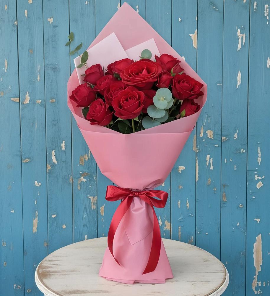 Букет цветов из: Розы в Молодежном Иркутская область