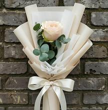 Букет цветов из:  Розы в Молодежном Иркутская область