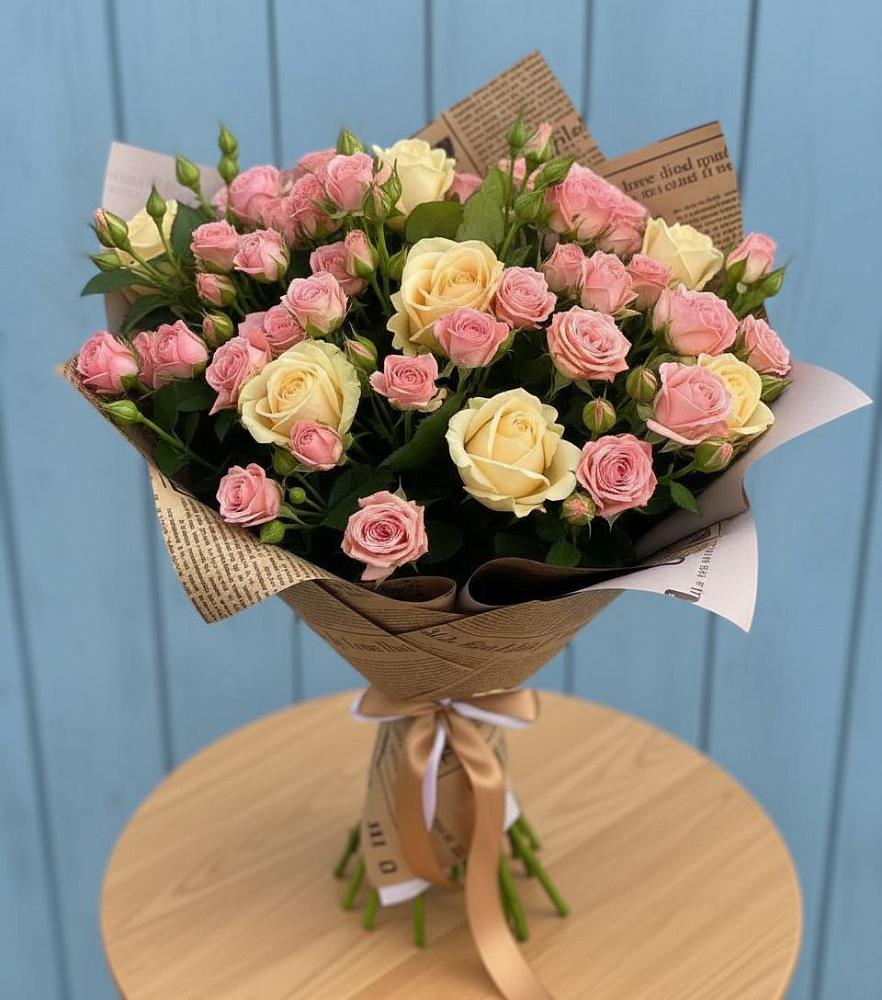 Букет цветов из: Розы в Молодежном Иркутская область