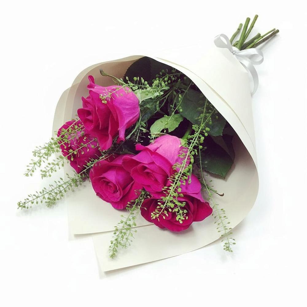 Букет цветов из: Розы в Молодежном Иркутская область