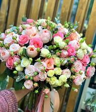 Букет цветов из:  Розы #REPLACE_PRED# Молодежном Иркутская область