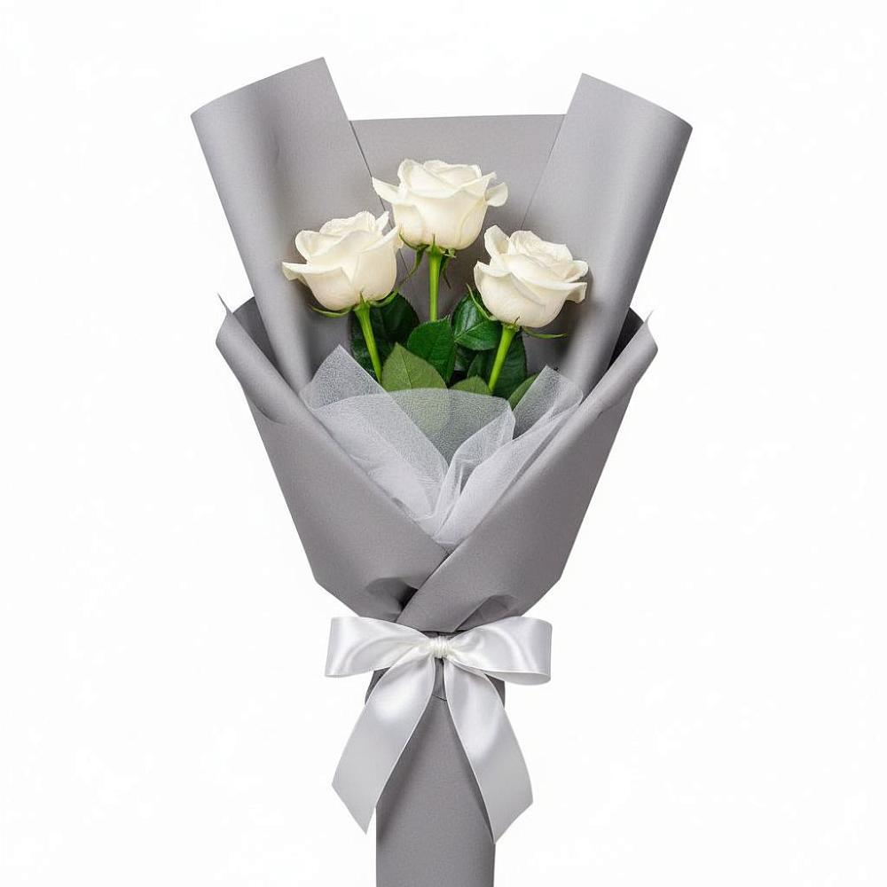 Букет 3 белые розы в Молодежном Иркутская область