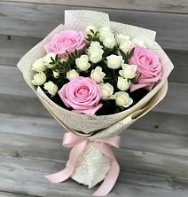 Букет цветов из:  Розы в Молодежном Иркутская область