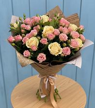 Букет цветов из:  Розы в Молодежном Иркутская область