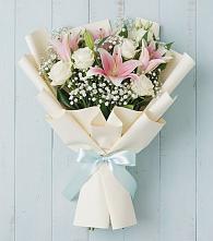 Букет цветов из:  Лилии в Молодежном Иркутская область